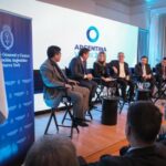 El gobernador Orrego participó de las mesas de diálogo de IDEA en Nueva York